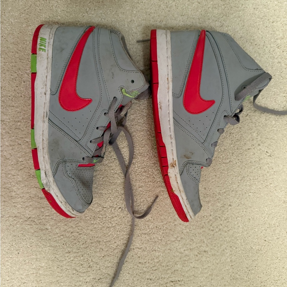 Nike prestige high top shoes